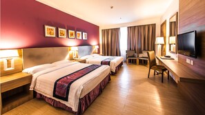 Premium bedding, in-room safe, desk, soundproofing