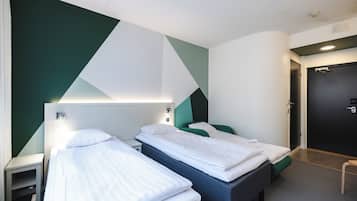 Habitació estàndard | Cortines opaques, planxa i posts de planxar, bressols i wifi gratuïta