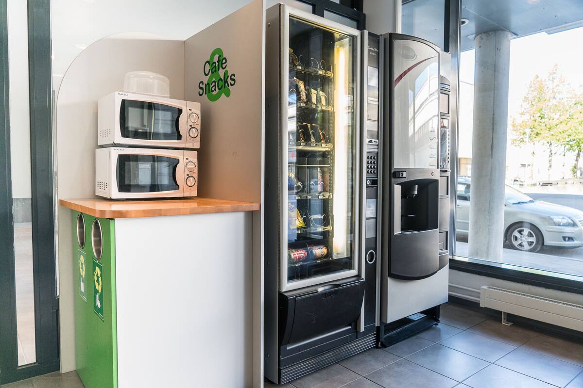 vending machine