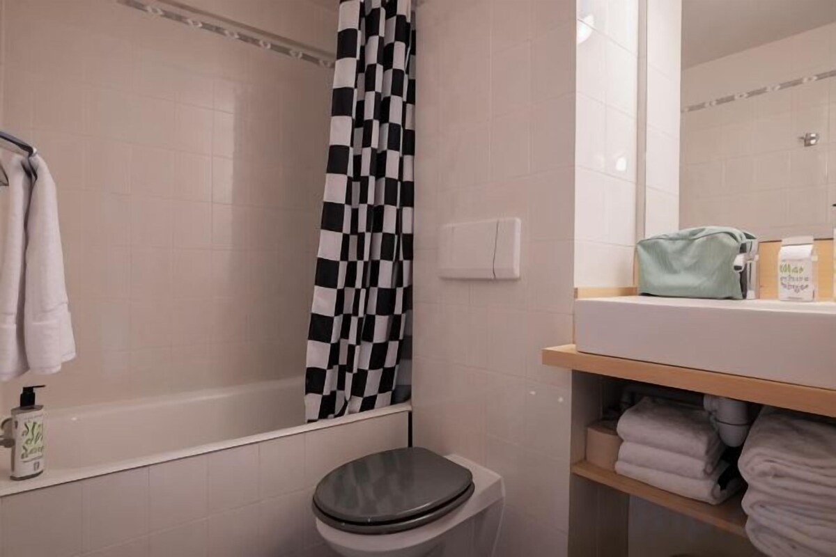 Bathroom | Shower, hair dryer, towels