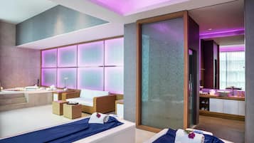 Couples treatment room(s), sauna, steam room, body treatments