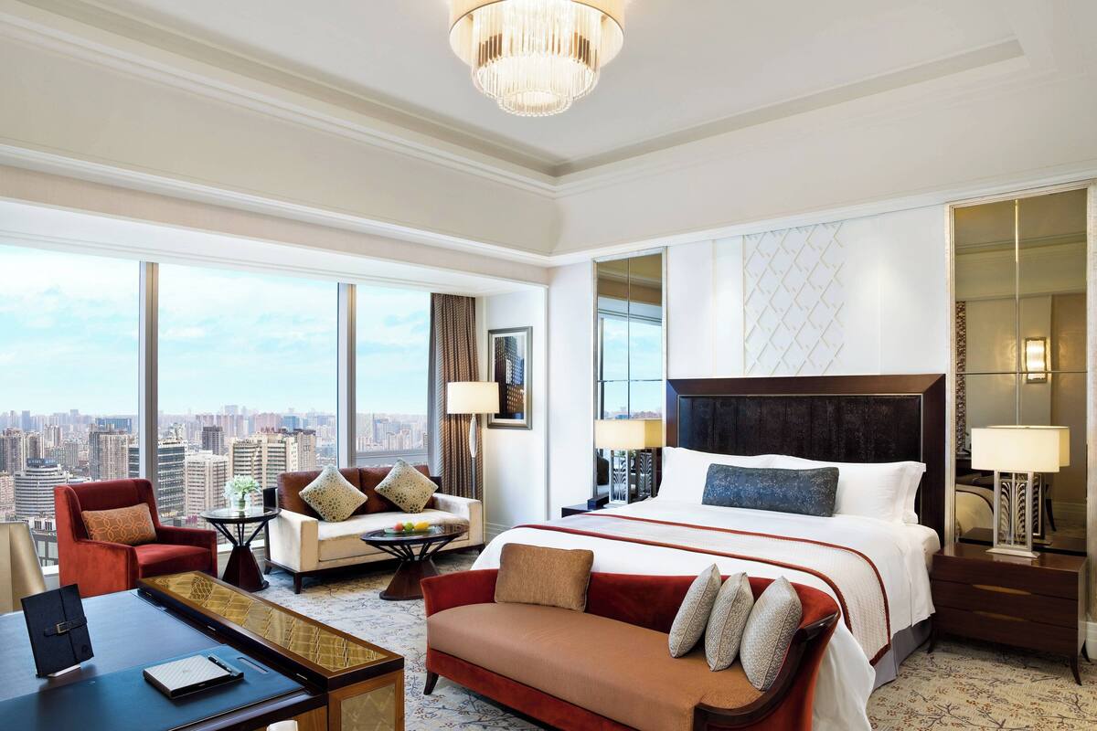 Premium bedding, down duvets, pillow-top beds, free minibar items