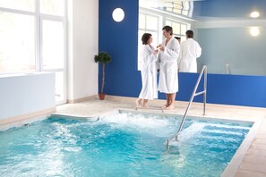 Bain à remous intérieur