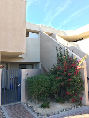 Exterior detail - GetAways at Vista Mirage (Palm Springs)