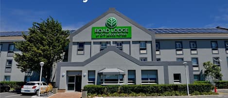 Entrada al alojamiento