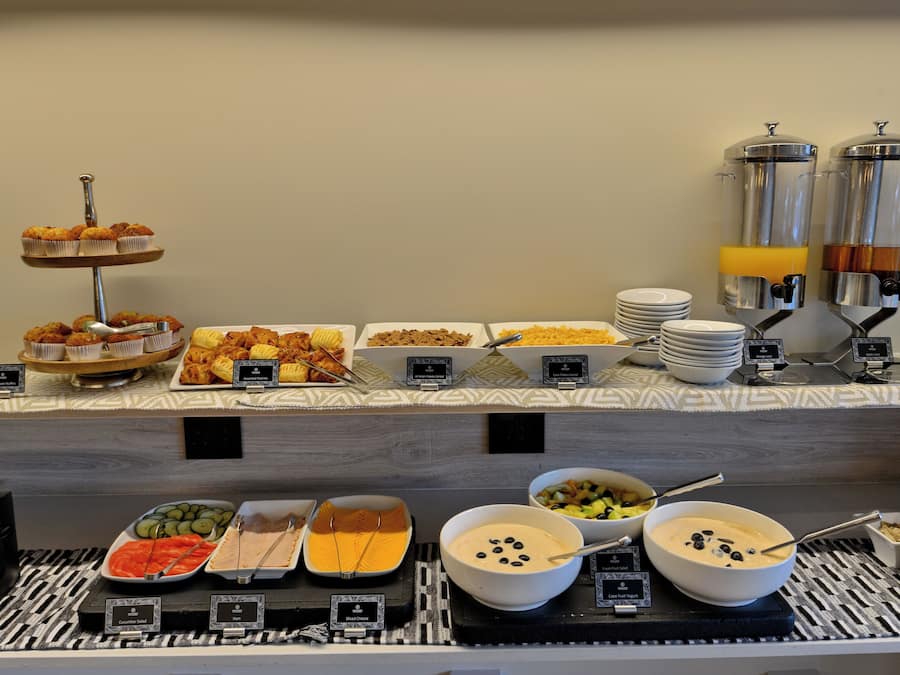 Daily continental breakfast for a fee