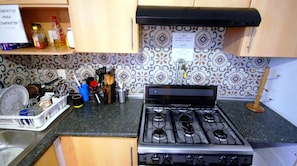 Fridge, microwave