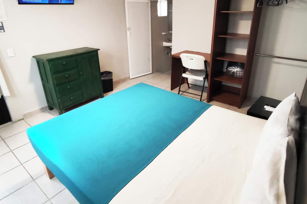 Comfort Room, 1 Bedroom, Private Bathroom