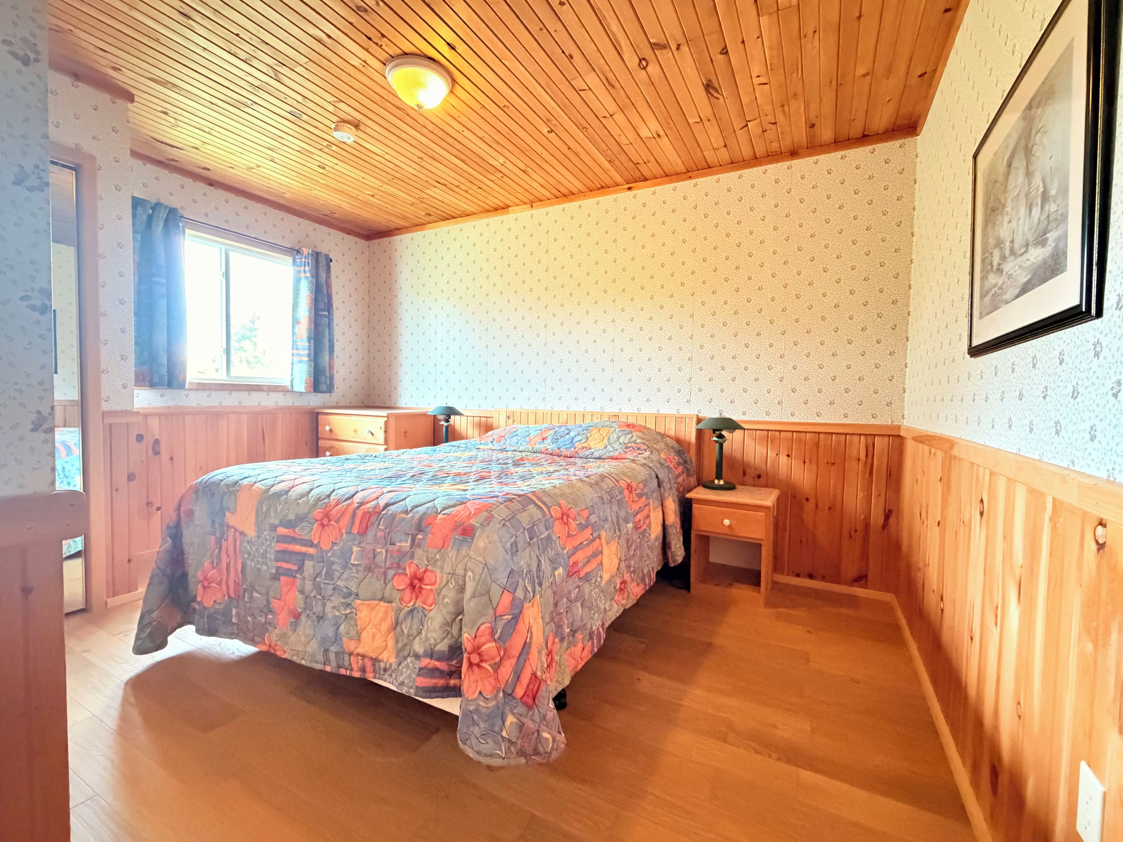 1 chambre, chambres insonorisées, fer et planche à repasser