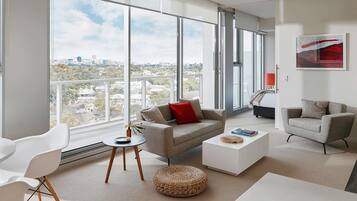 In-room safe, laptop workspace, iron/ironing board, cots/infant beds