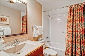 Studio Suite | Bathroom - GetAways at Falcon Point Resort (Avon)