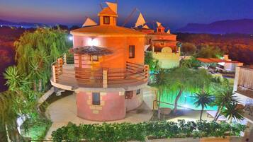 Duplex, 2 Bedrooms (Ostria - Windmill split level) | Terrace/patio