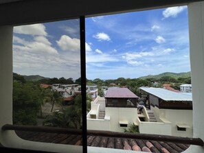 Caja de seguridad en la habitación y decoración personalizada 