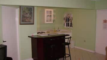 Frühstück, Mittagessen, Abendessen, regionale Küche