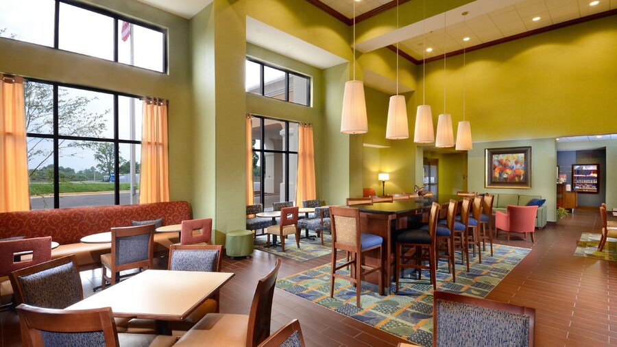 Hampton Inn & Suites Lynchburg