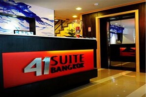 Reception - 41 Suite Bangkok (Bangkok)