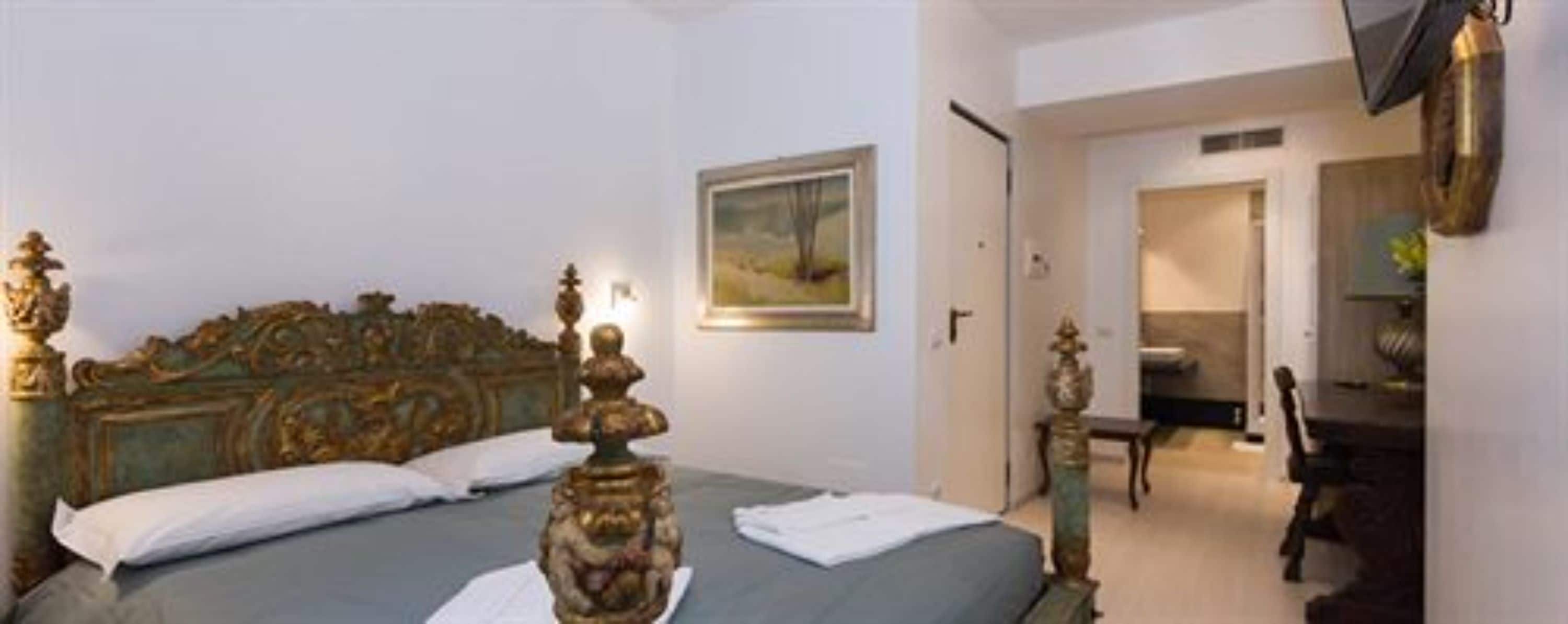 Hotel Regina in Milan | Best Rates \u0026 Deals on Orbitz, image size:1445x575