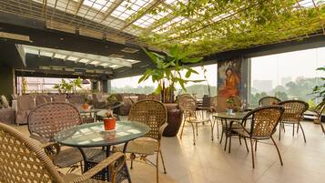 Daily buffet breakfast (MYR 35 per person)