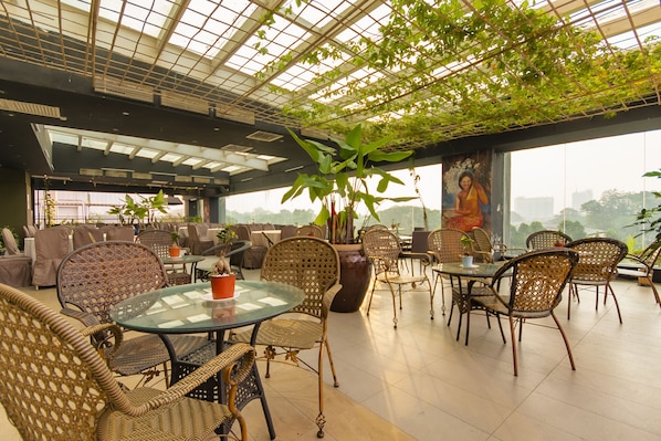 Buffet déjeuner (35 MYR par personne)