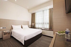 客房內保險箱、熨斗/熨衣板、免費無線上網、床單