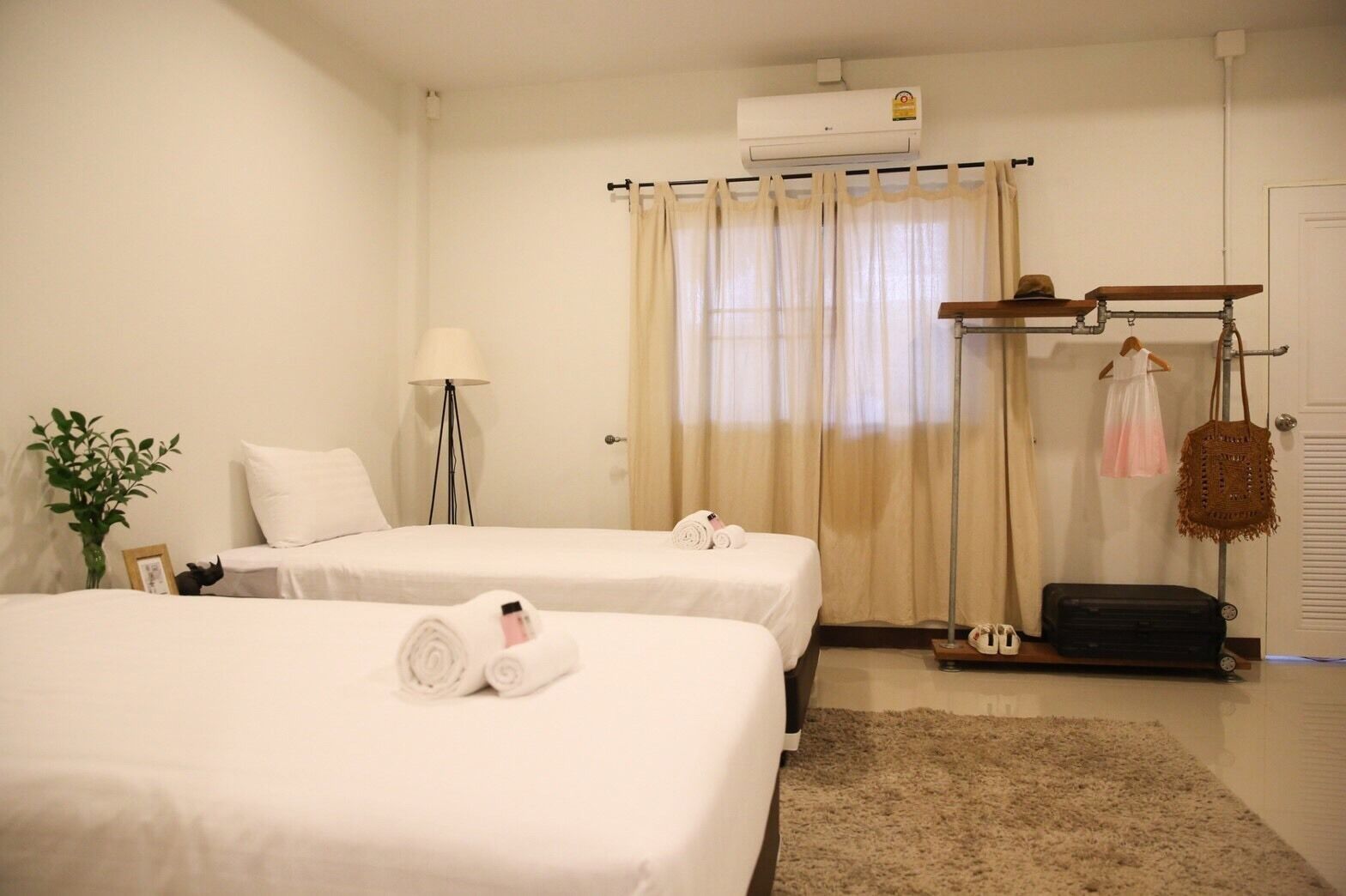 1 bedroom, free minibar, blackout curtains, free wifi