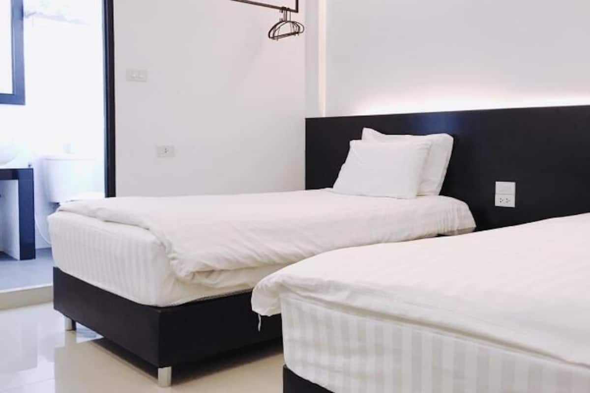In-room safe, desk, laptop workspace, free WiFi