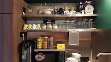 Shared fridge, microwave