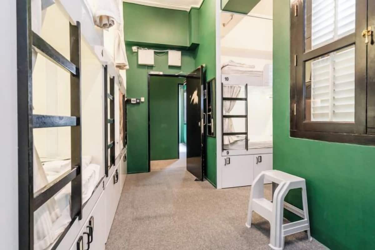 Cofres nos quartos, quartos à prova de som