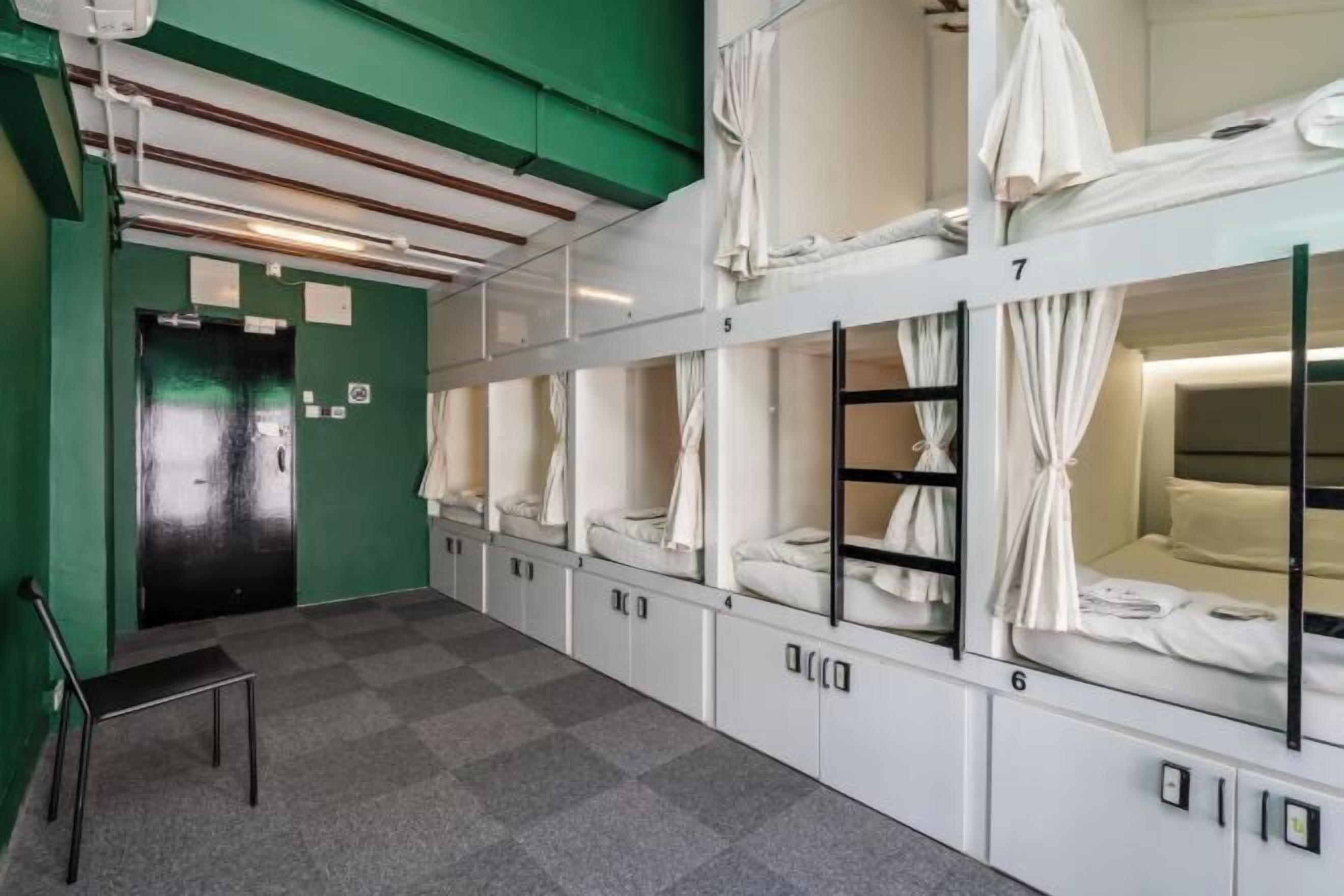 Coffres-forts dans les chambres, chambres insonorisées