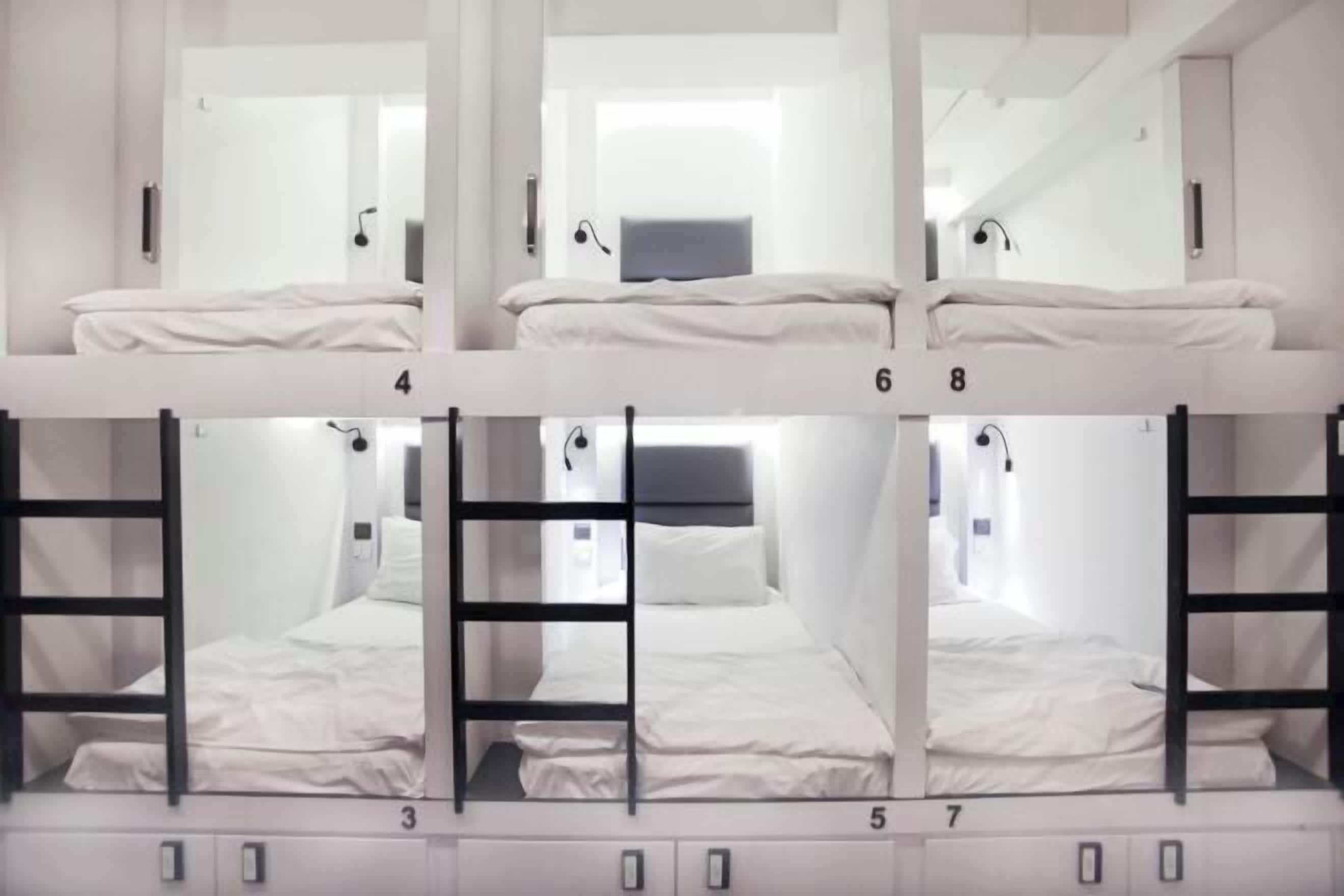 In-room safe, soundproofing, iron/ironing board, free WiFi