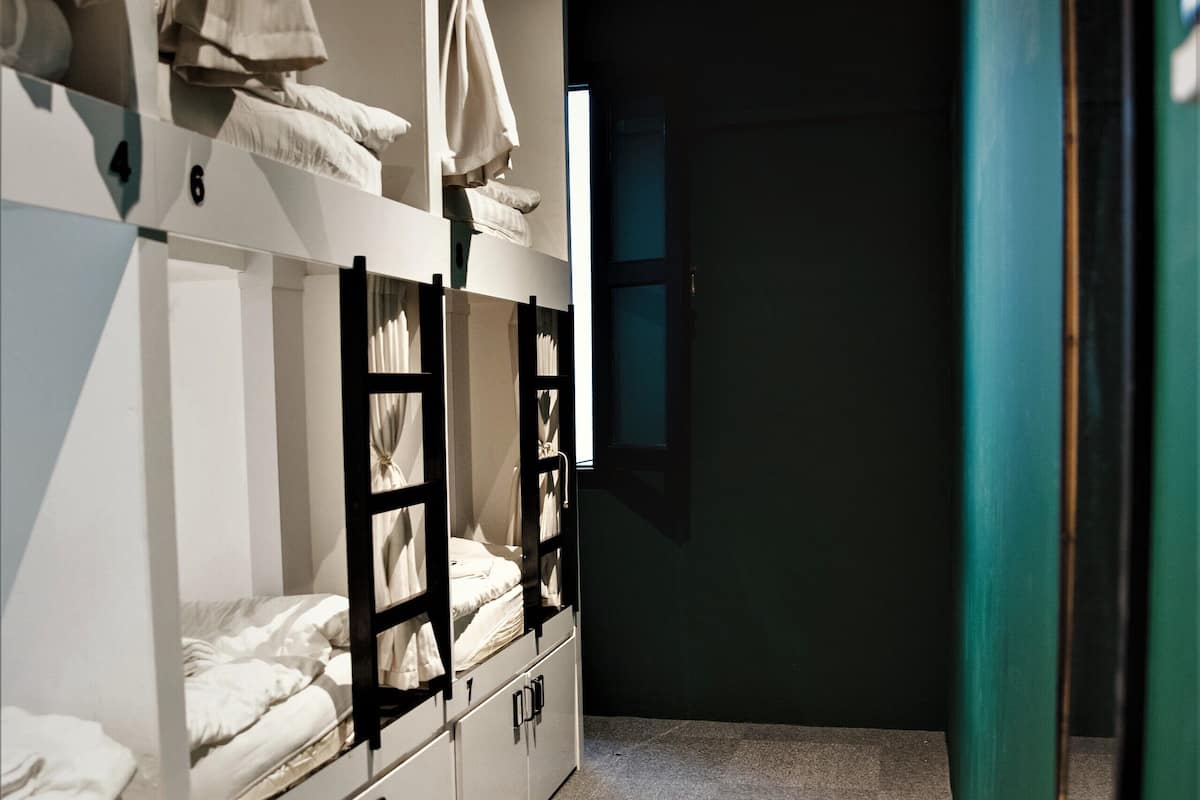 Private Room for 8 Persons | In-room safe, soundproofing, iron/ironing board, free WiFi