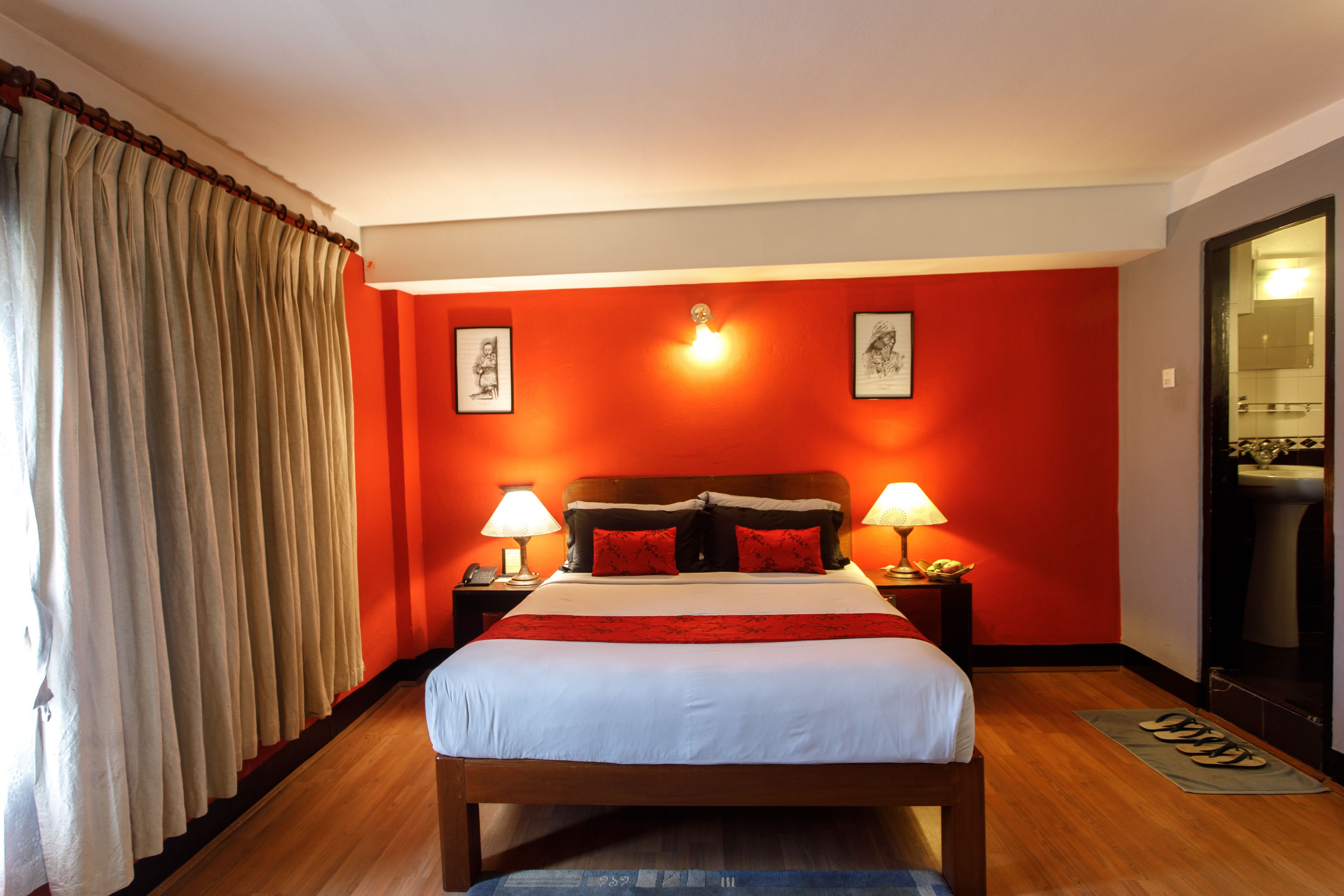 super deluxe room | 1 bedroom, down duvets, free minibar, in-room safe