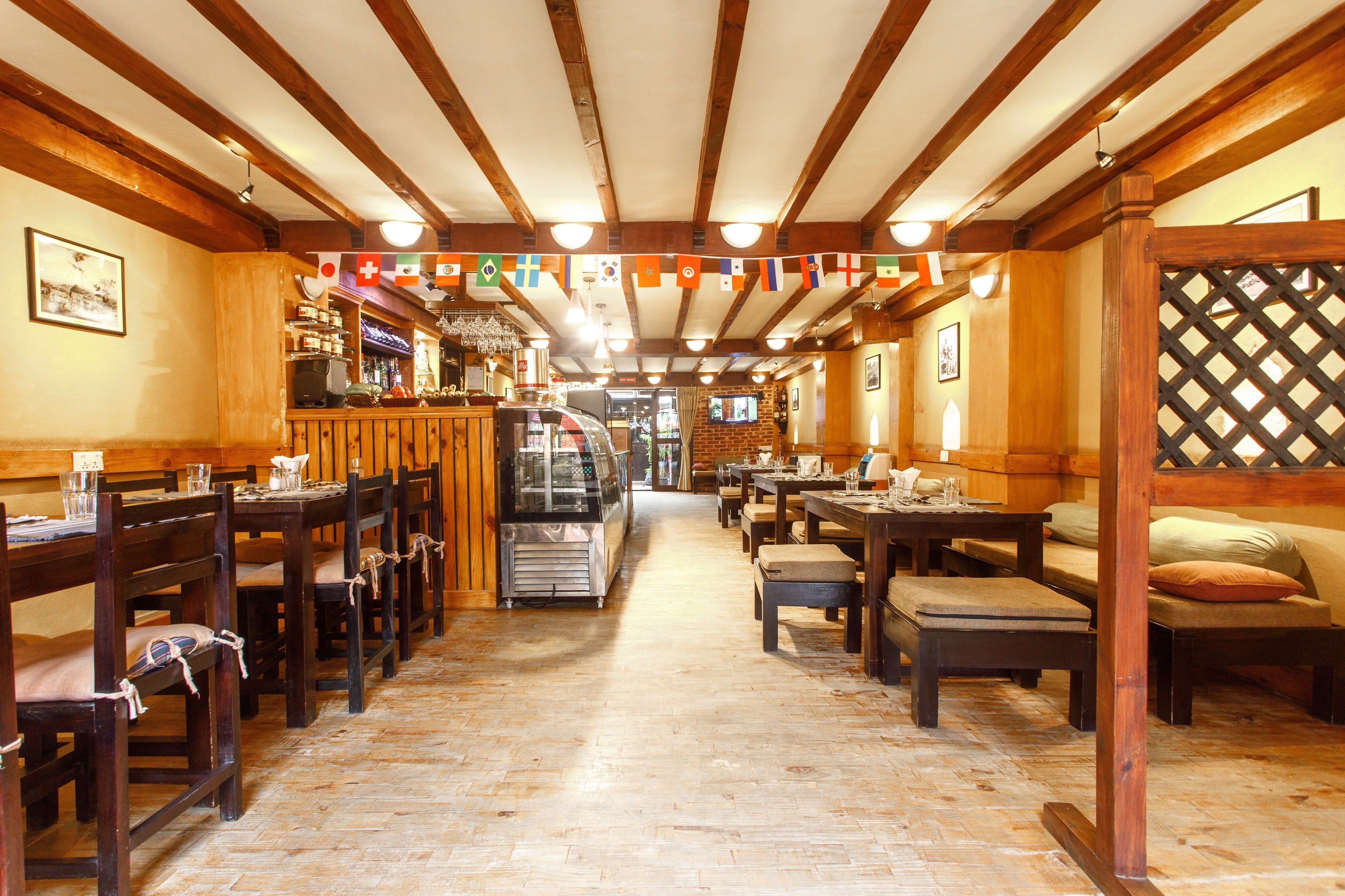 2 restaurants, breakfast, lunch, dinner served; international cuisine