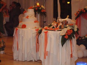 Banquet hall - Themisto Hotel (Aigialeia)