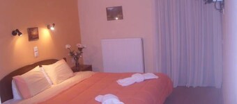 Themisto Hotel