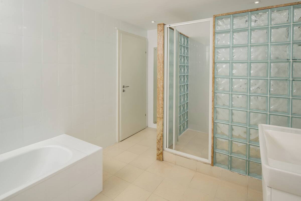 1 bedroom, premium bedding, in-room safe, individually decorated