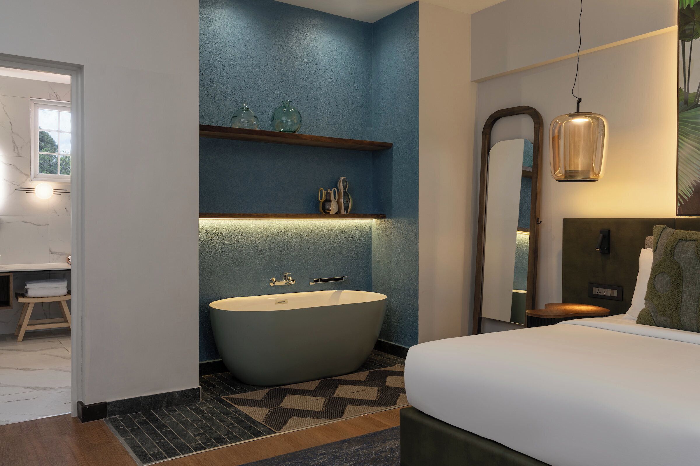 Fairview Suite | Sängtillbehör av högsta kvalitet och värdeförvaringsskåp på rummet