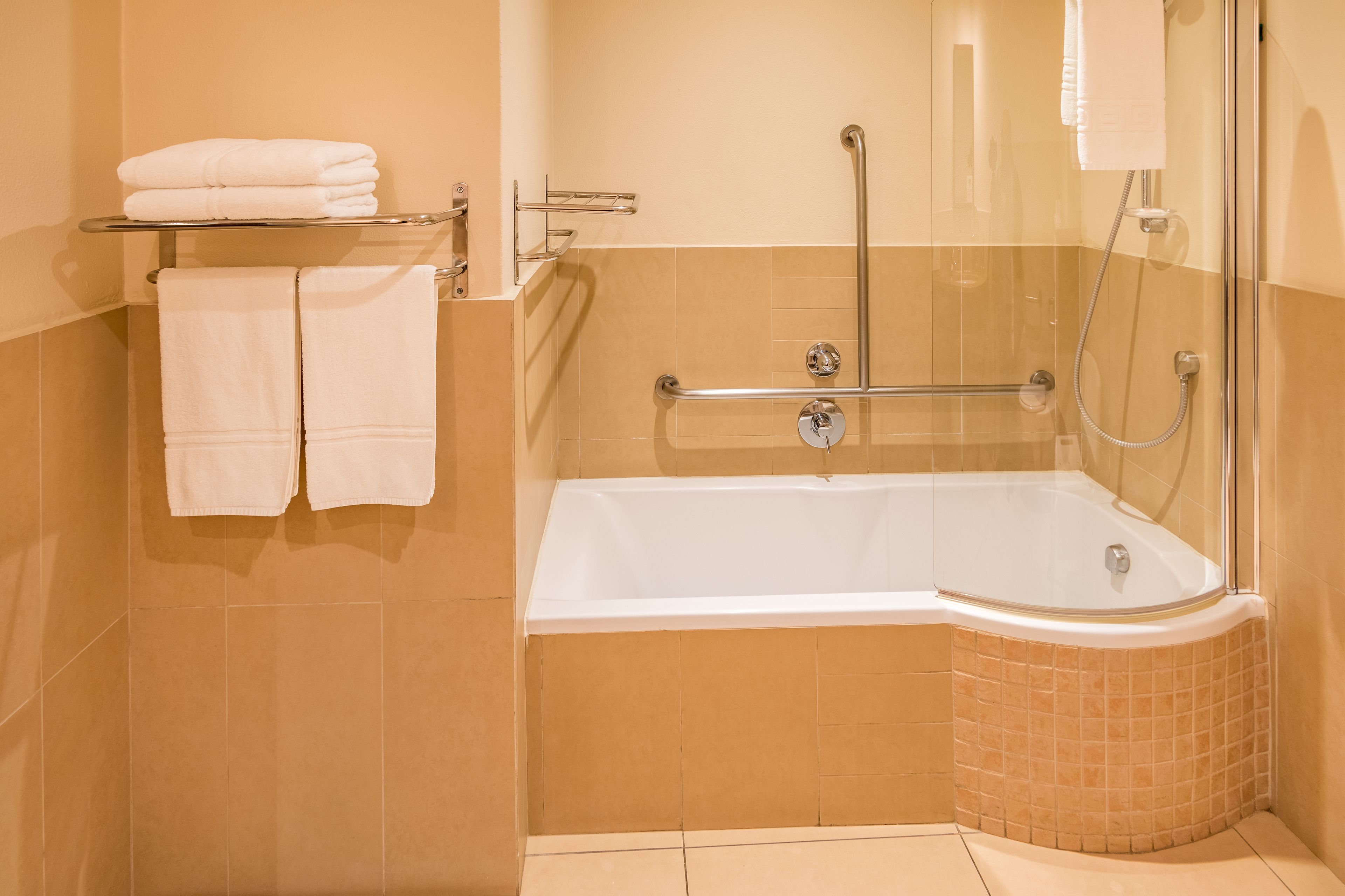 separate bathtub and shower, free toiletries, hair dryer, bidet