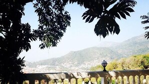 Balcony - Habitation Jouissant (Cap-Haitien)