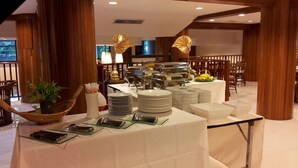 Breakfast area - Lullaby Inn Silom (Bangkok)