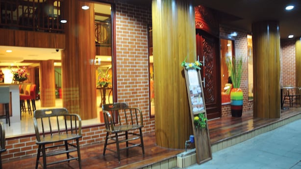 Front of property - Lullaby Inn Silom (Bangkok)