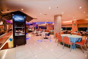 Restaurant - Ritz Garden Hotel Manjung (Seri Manjung)