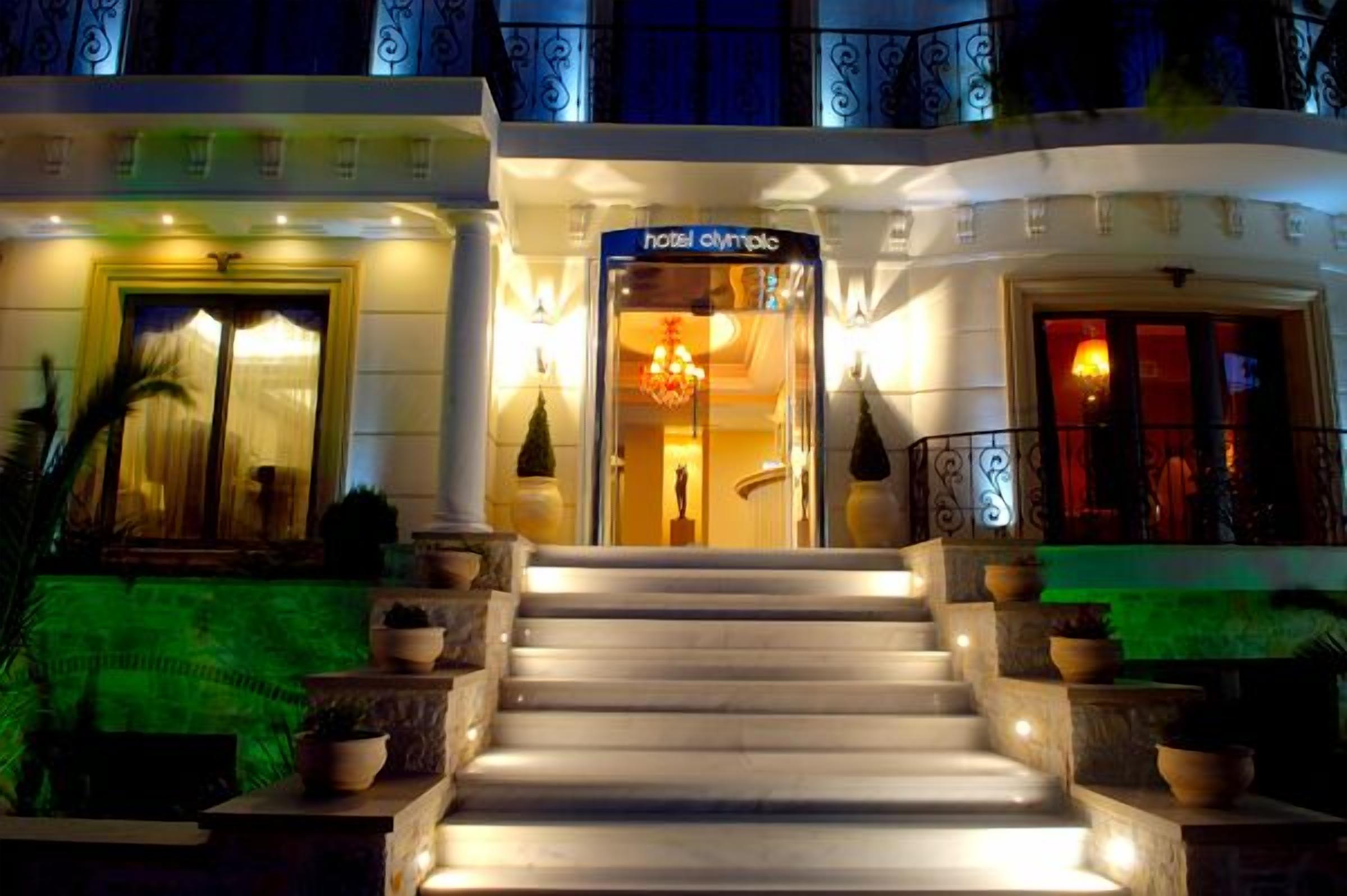 Front of property – evening/night