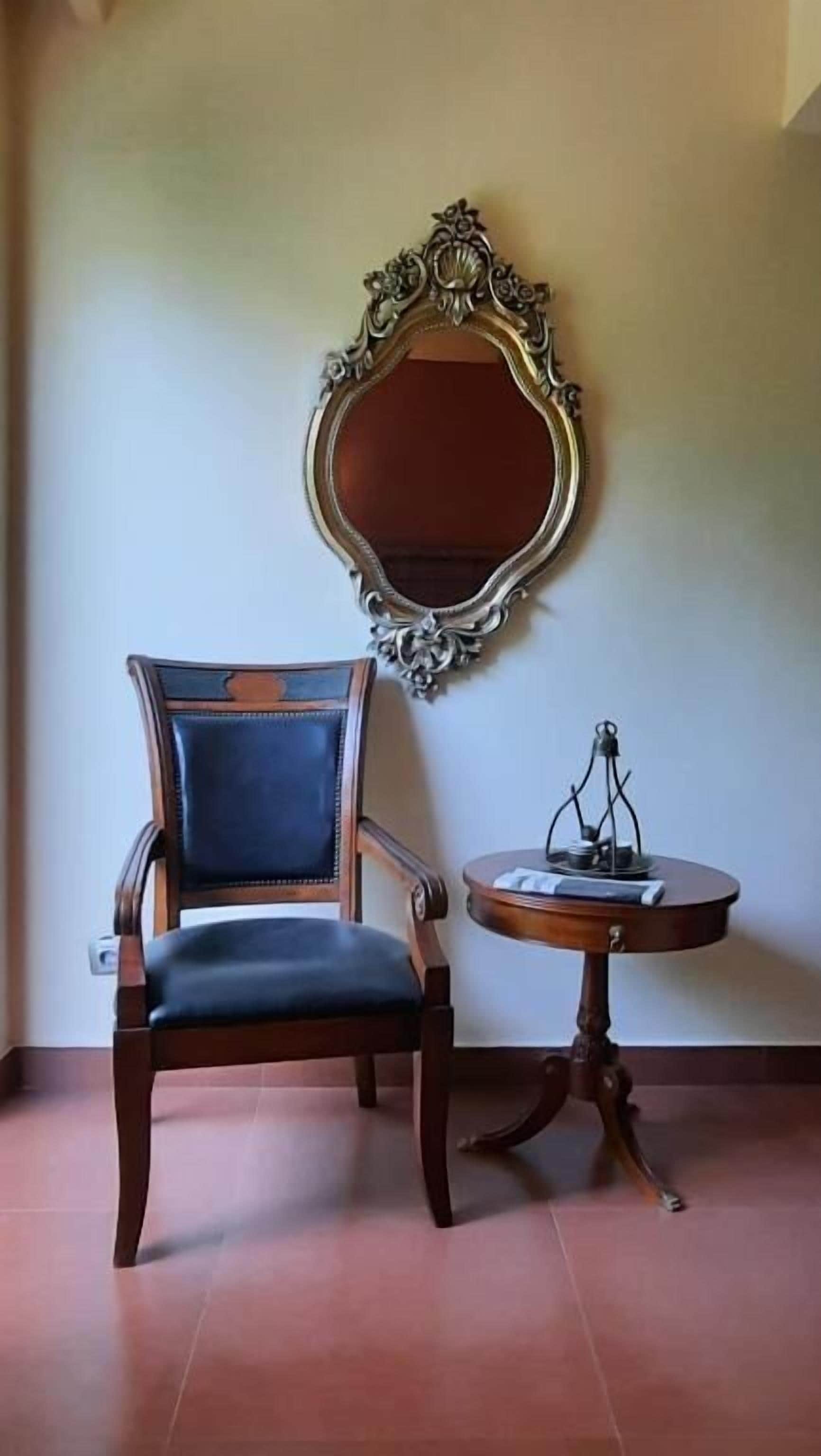 Deluxe Double Room with Spa Bath and Balcony | Hypo-allergenic bedding, in-room safe, soundproofing, iron/ironing board