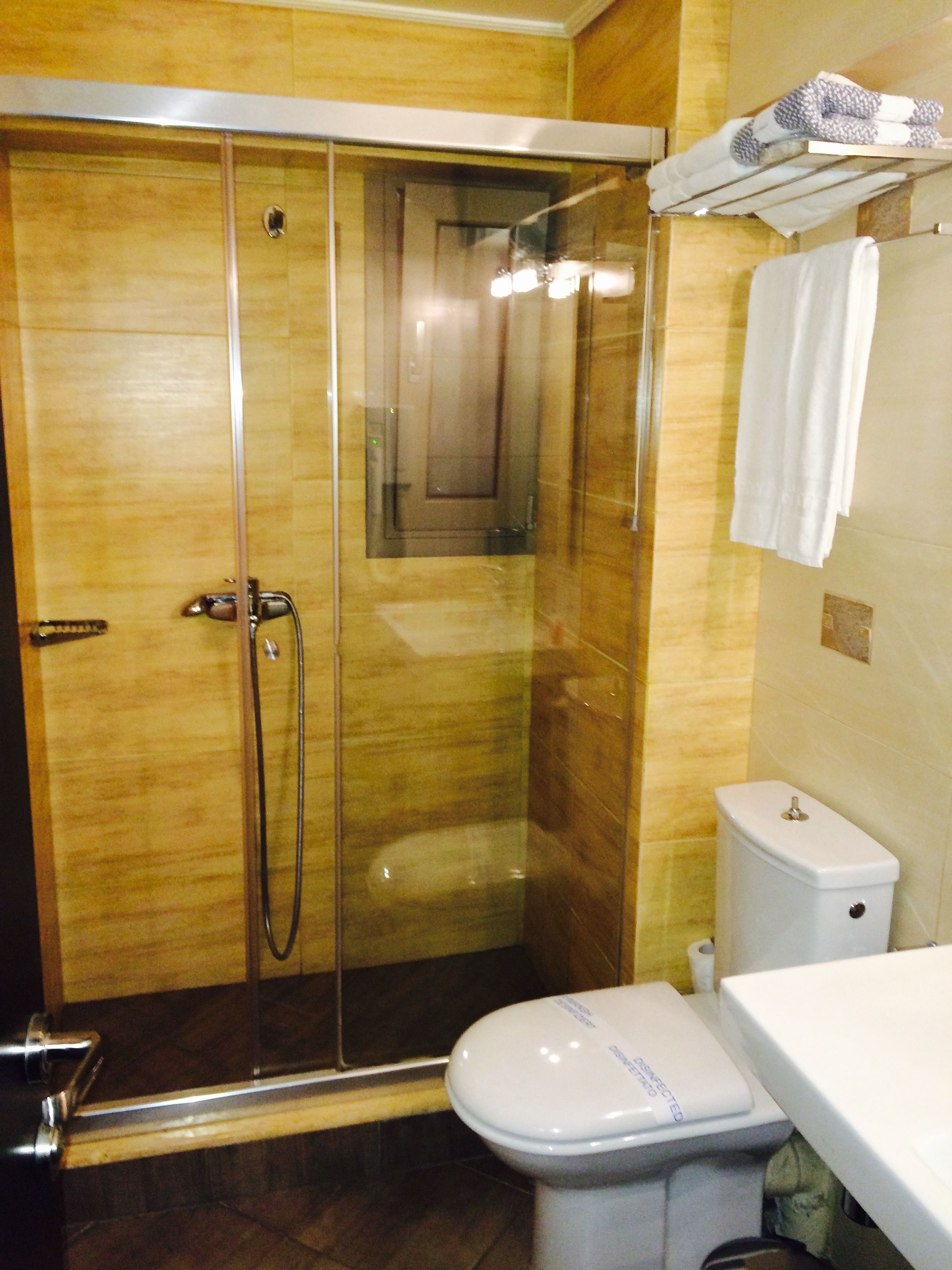 hypo-allergenic bedding, in-room safe, soundproofing, iron/ironing board