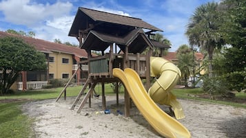Children's play area - outdoor