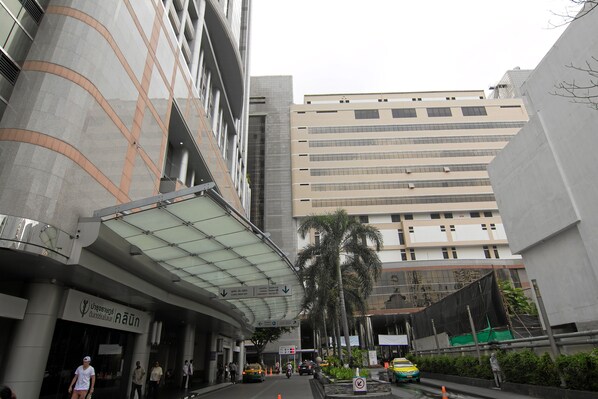 Front of property - Sky Suites (Bangkok)