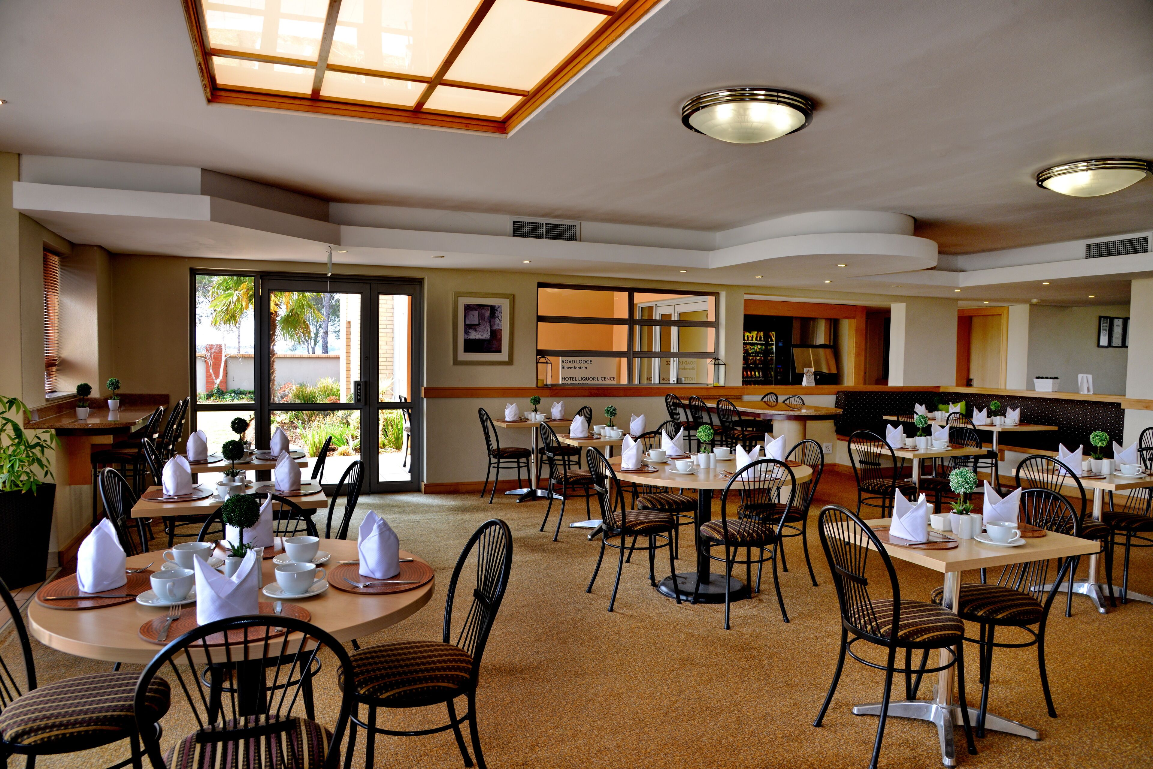 daily buffet breakfast (zar 110 per person)