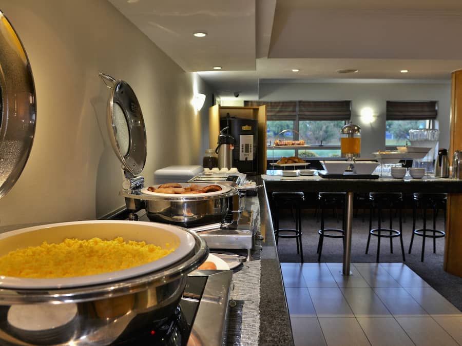 Tägliches Frühstücksbuffet (95 ZAR pro Person)