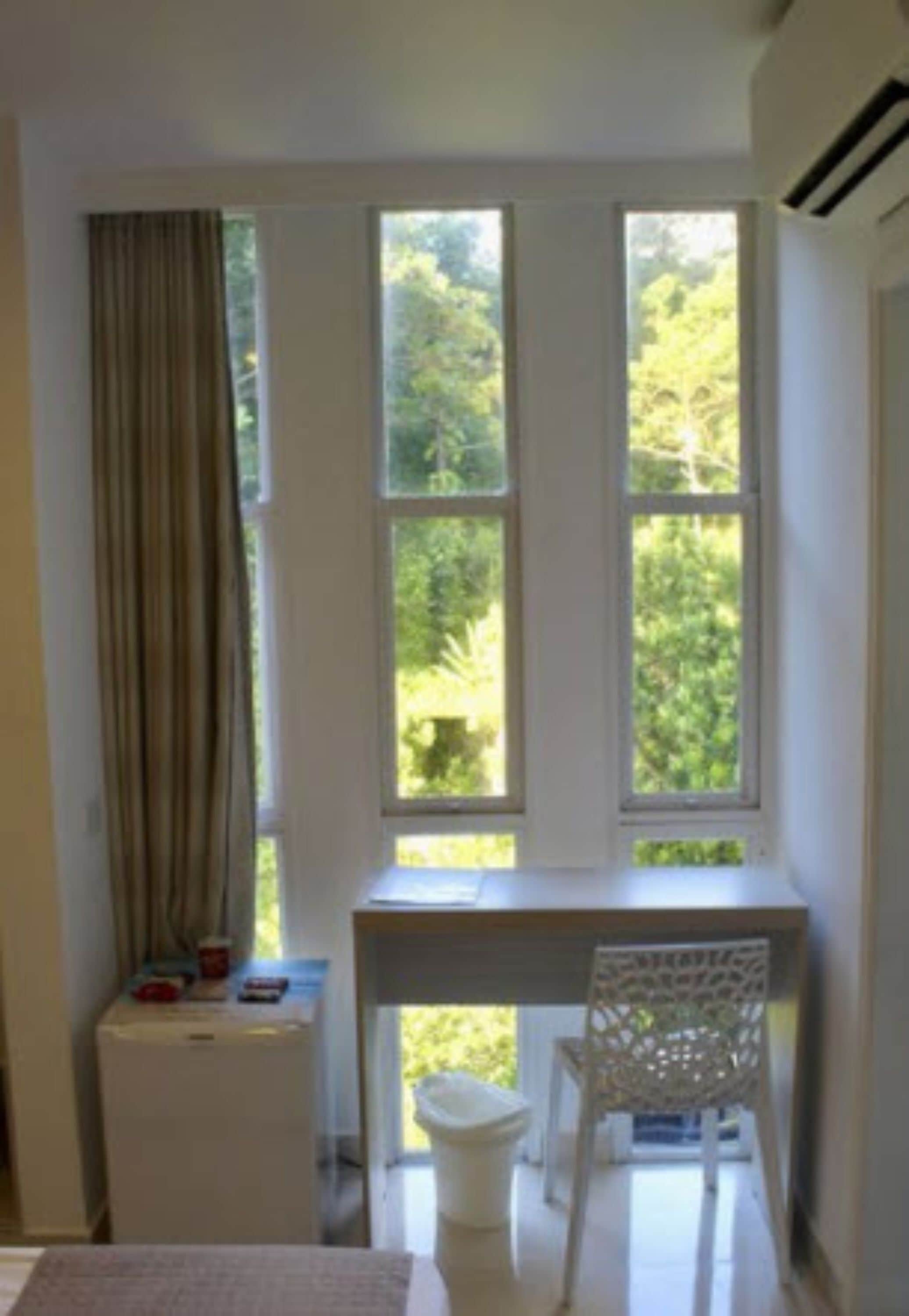 small double room no view (with narrow bathroom) | minibar, blackout curtains, free wifi, bed sheets